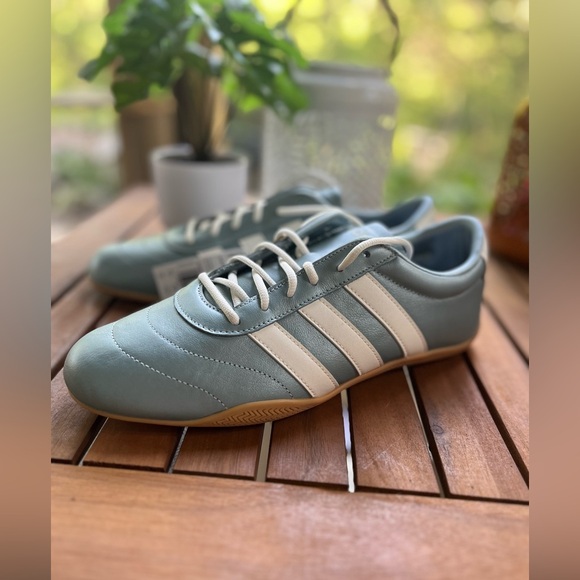 Adidas Grand Court Lo Shoes 10 New in Box - Picture 1 of 15